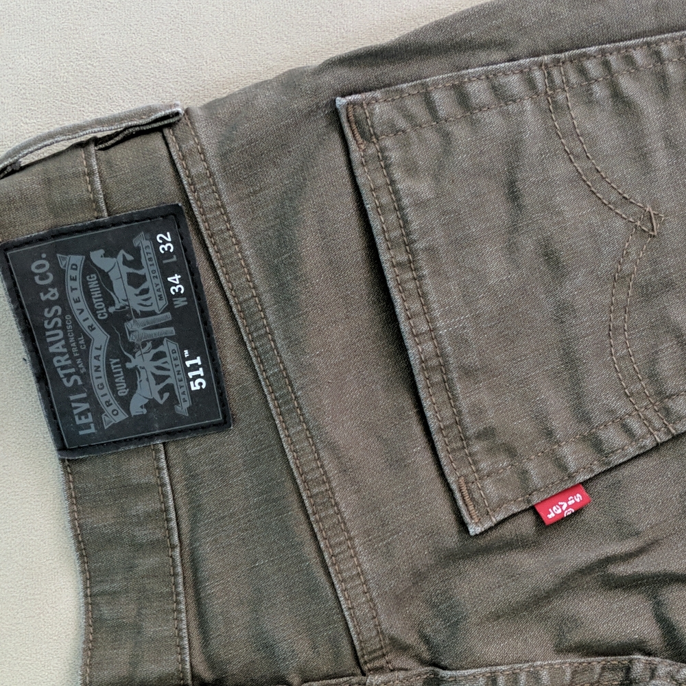 Levi's 511 Jeans Size 34W 32L